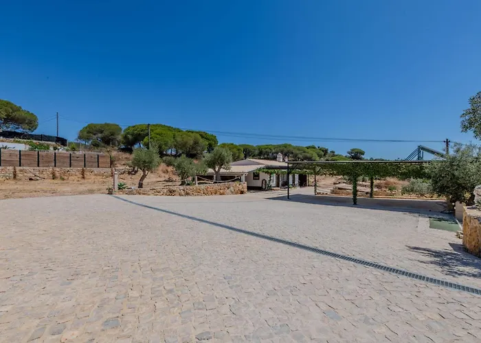 Da Aldeia By Interhome * Pêra