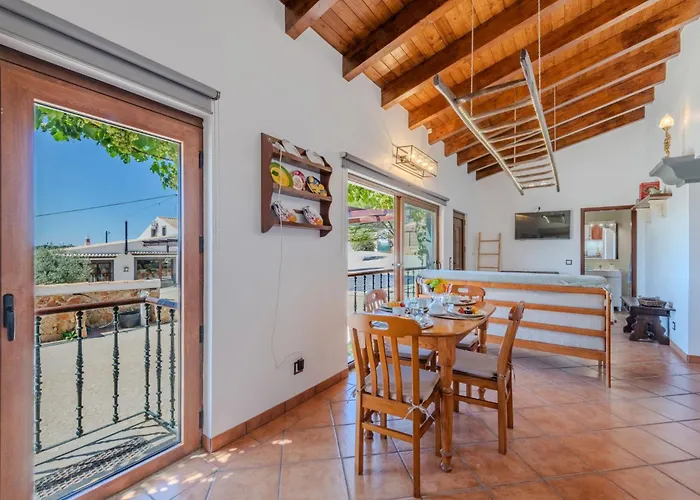 Da Aldeia By Interhome Сasa de vacaciones Pêra