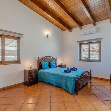 Da Aldeia By Interhome